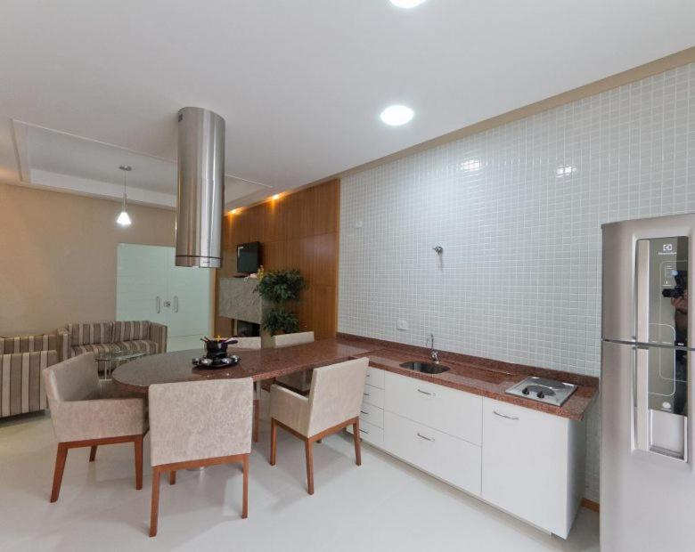 Alto Padrao! Shop. Estacao. Piscina, Sauna, Academia. Novo! Curitiba Ngoại thất bức ảnh